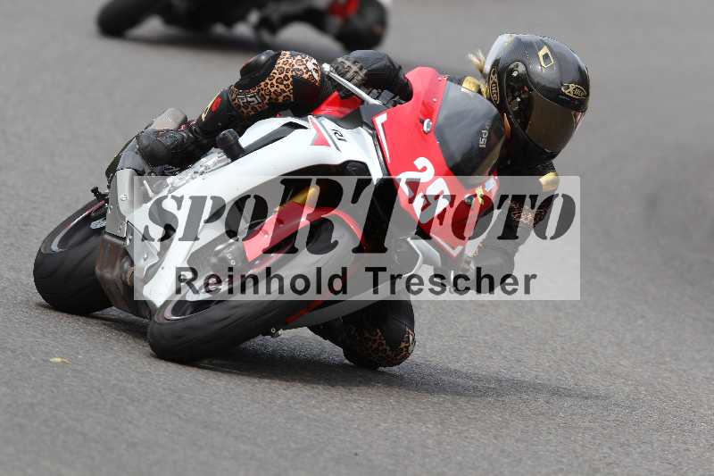 Archiv-2022/55 14.08.2022 Plüss Moto Sport ADR/Einsteiger/29
